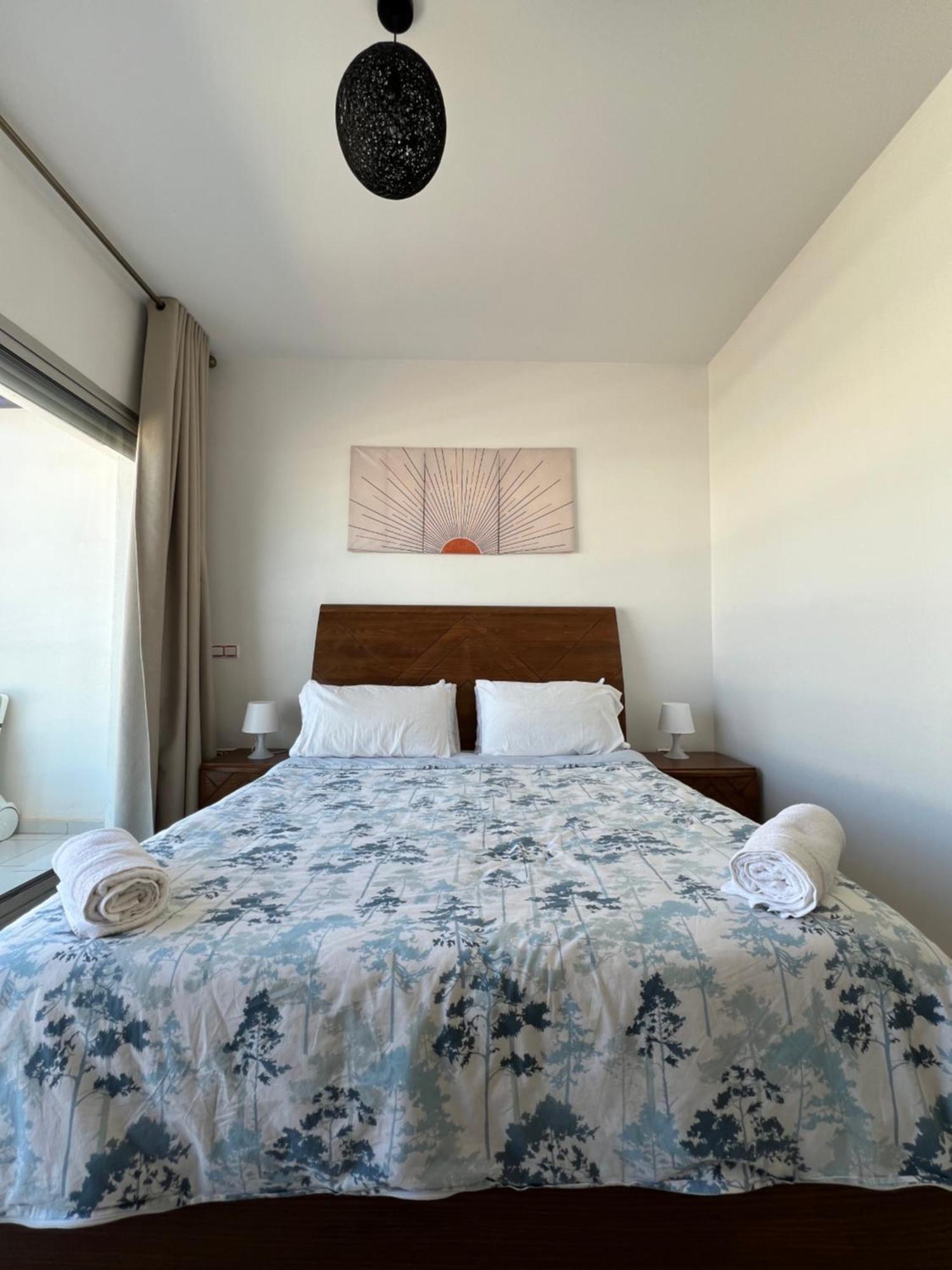 Appartement Pied Dans L'Eau Avec Piscine Aourir Exterior photo